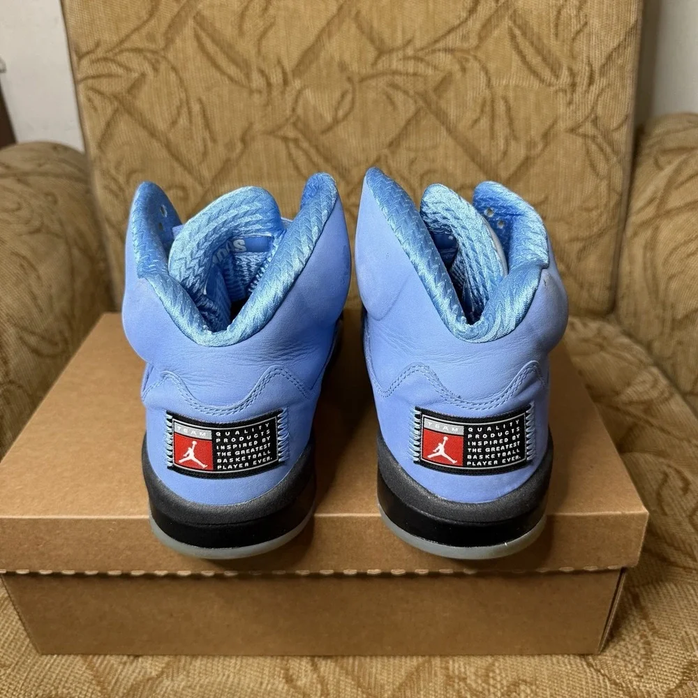 Size 10.5 Men‎ Jordan 5 Retro UNC University Blue Pre Owned DV1310-401 No Box